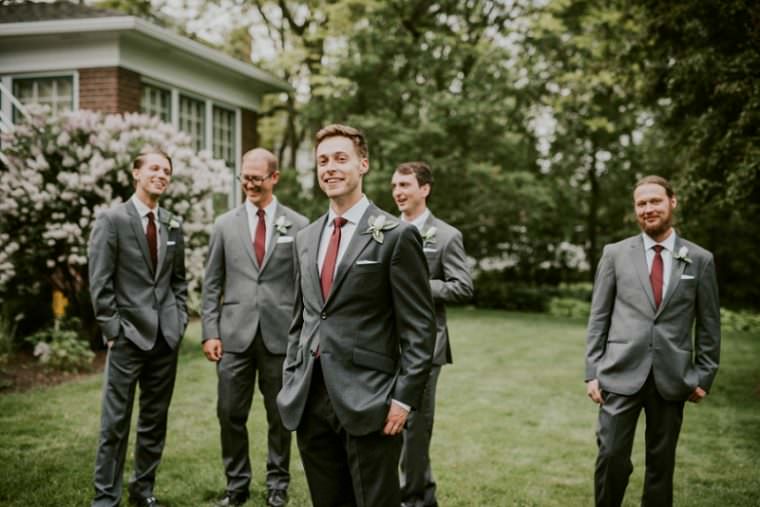 Groomsnan Photos, Grey Bridesmaid Dresses, DIY Wedding Photographers, Wisconsin Wedding, Summer Wedding, Madison WI Wedding Photographer