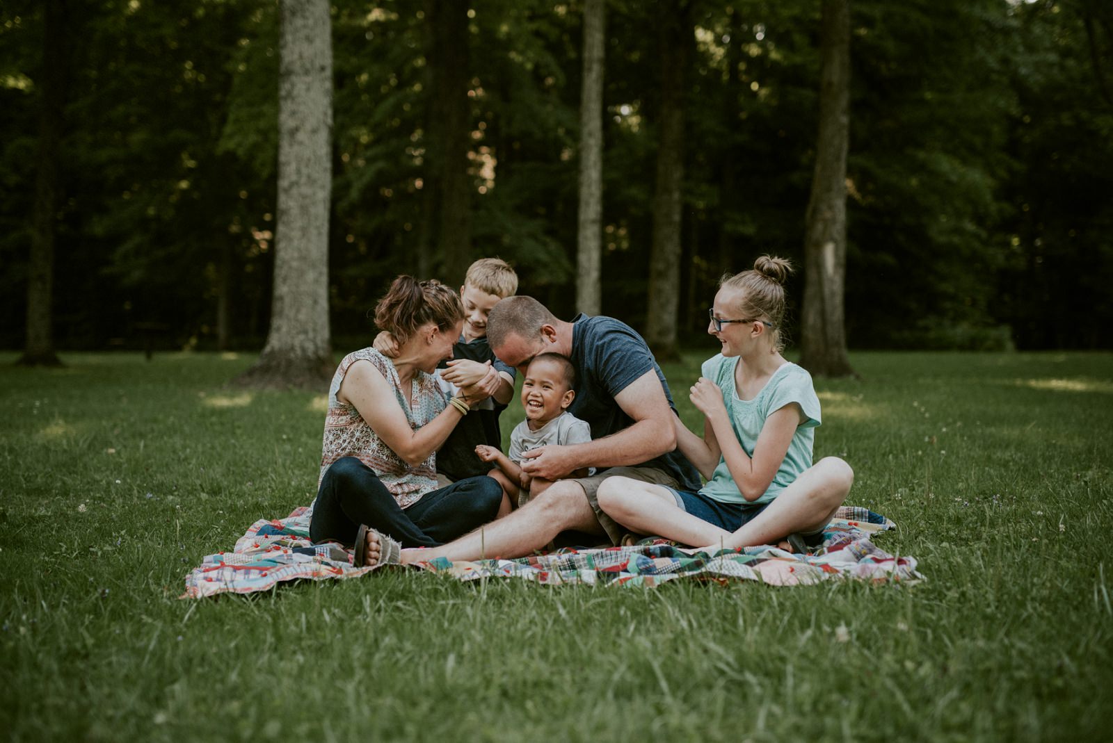 Summer Family Session in Wausau Wisconsin - Natural Intuition Photography
