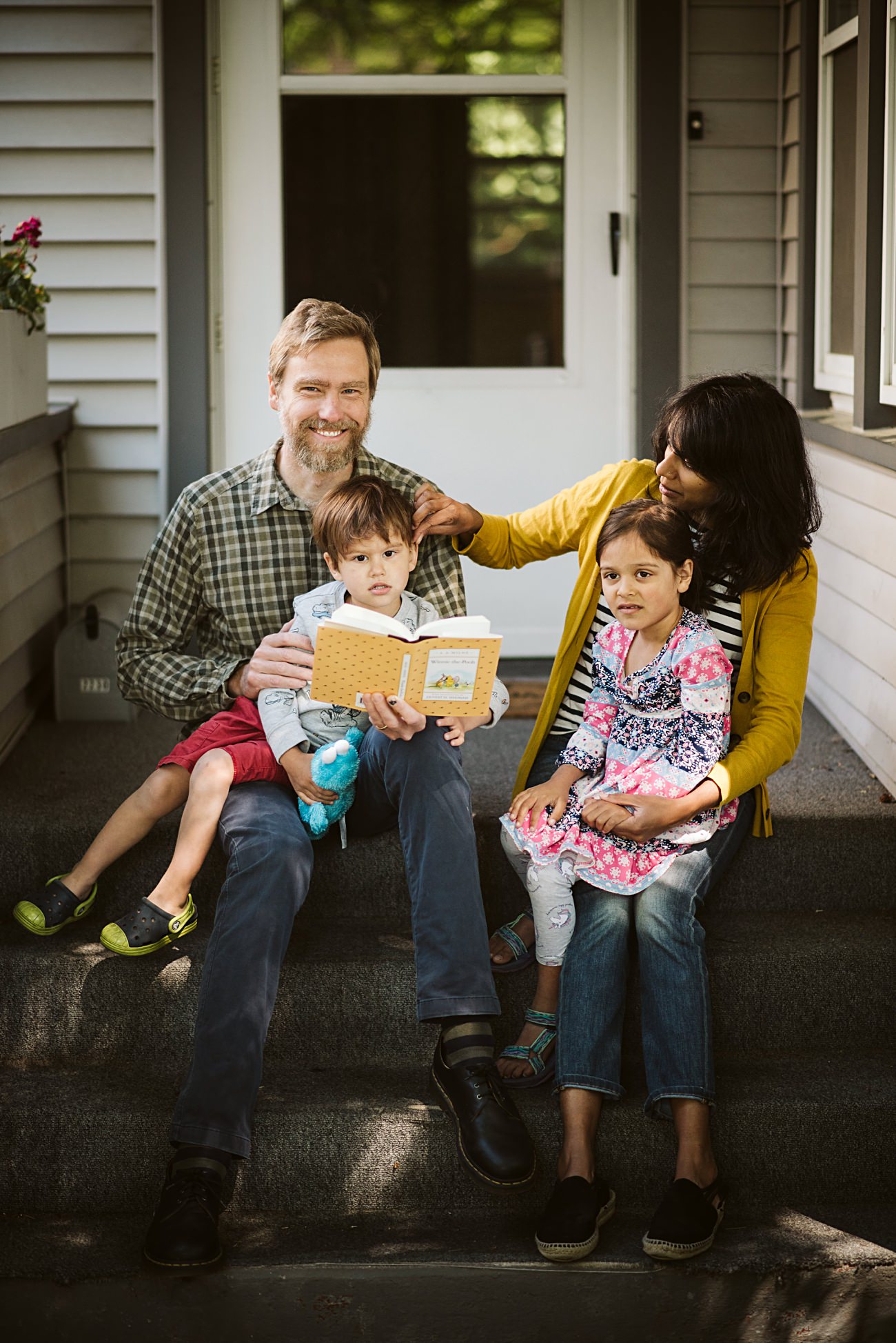 At home Family Photography, Madison WIsconsin Family Photographer