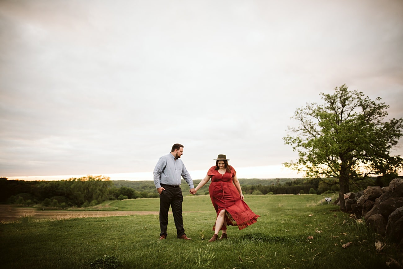 woodsy engagement photos, summer engagement session, Pope Farm