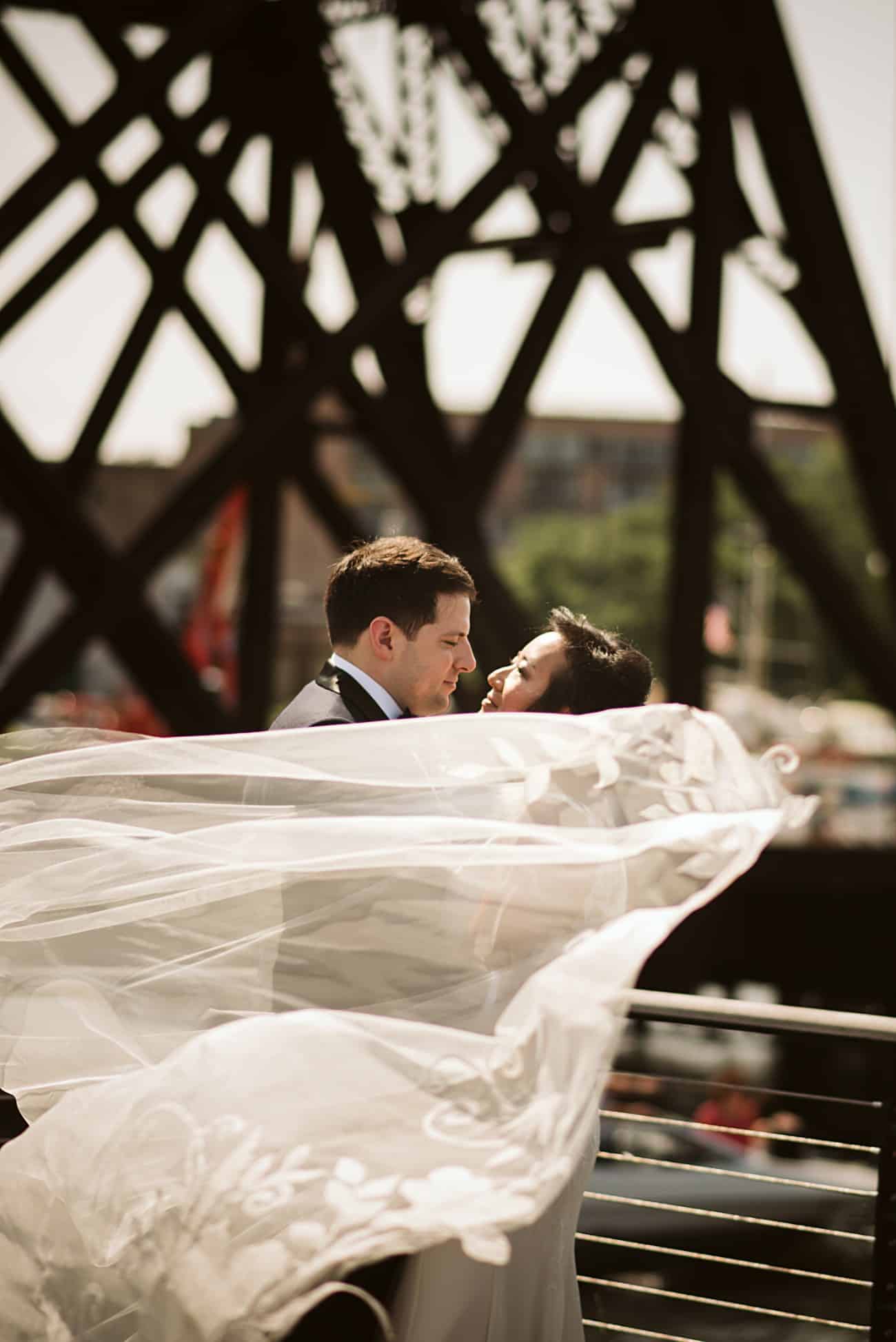 Unique Wedding Couple Photos with Veil, cape veil for wedding day