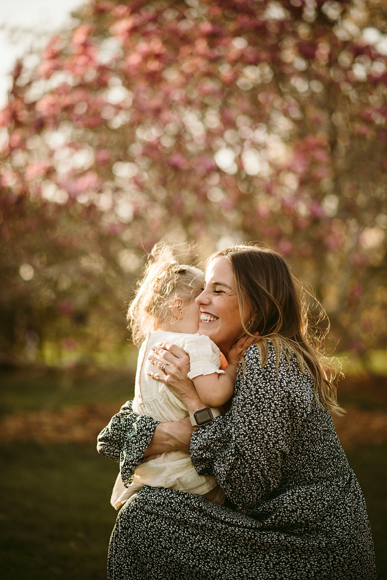Spring Family session in Madison Wisconsin at the UW-Arboretum, Madison Family Photographer, Wisconsin Family Photographer, Cherry Blossoms