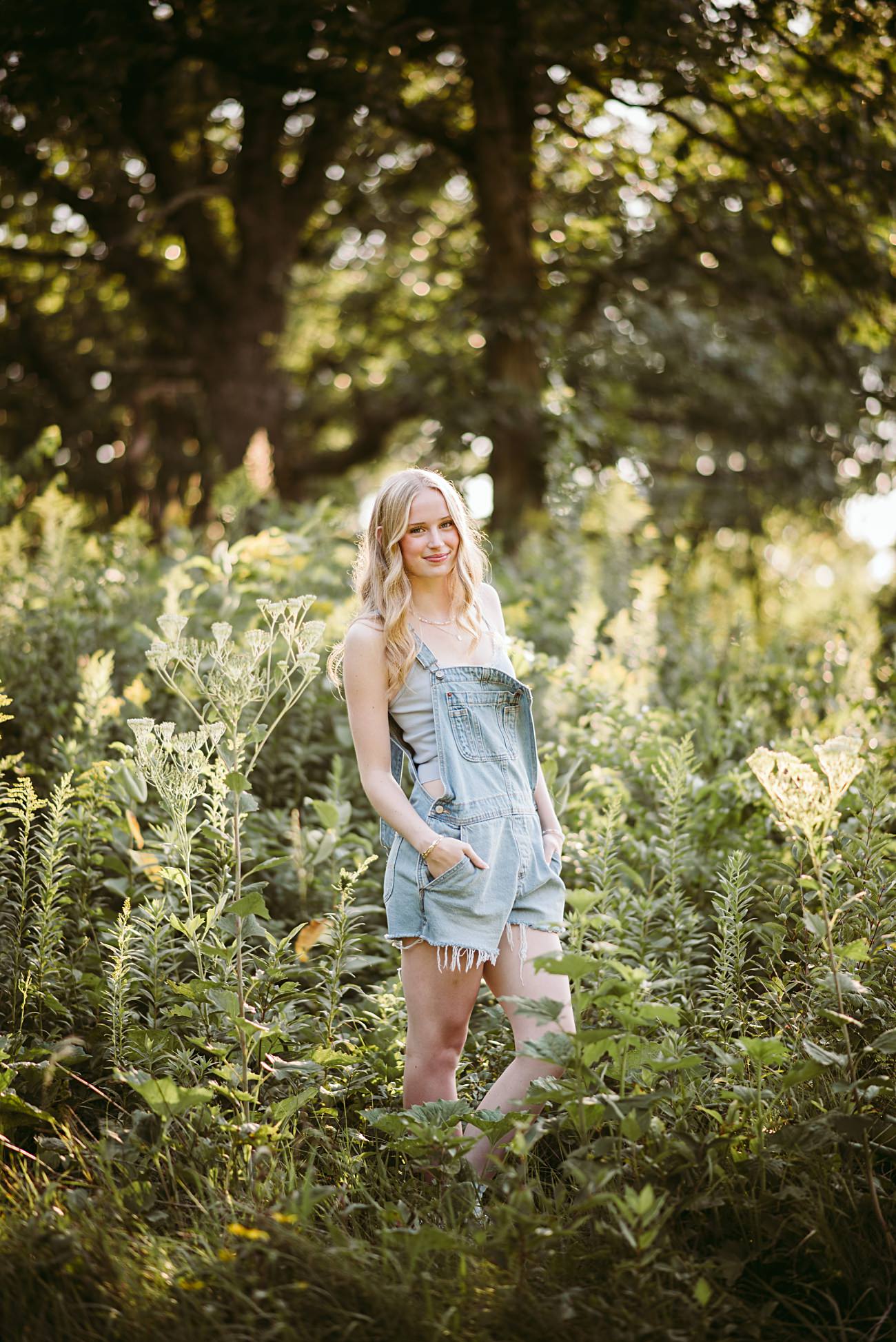 senior pictures madison wi in a Wildflower field