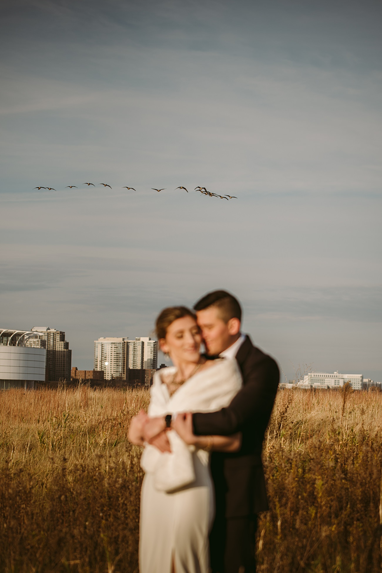 Outdoor Wedding Photos in Milwaukee Wisconsin, Milwaukee Elopement