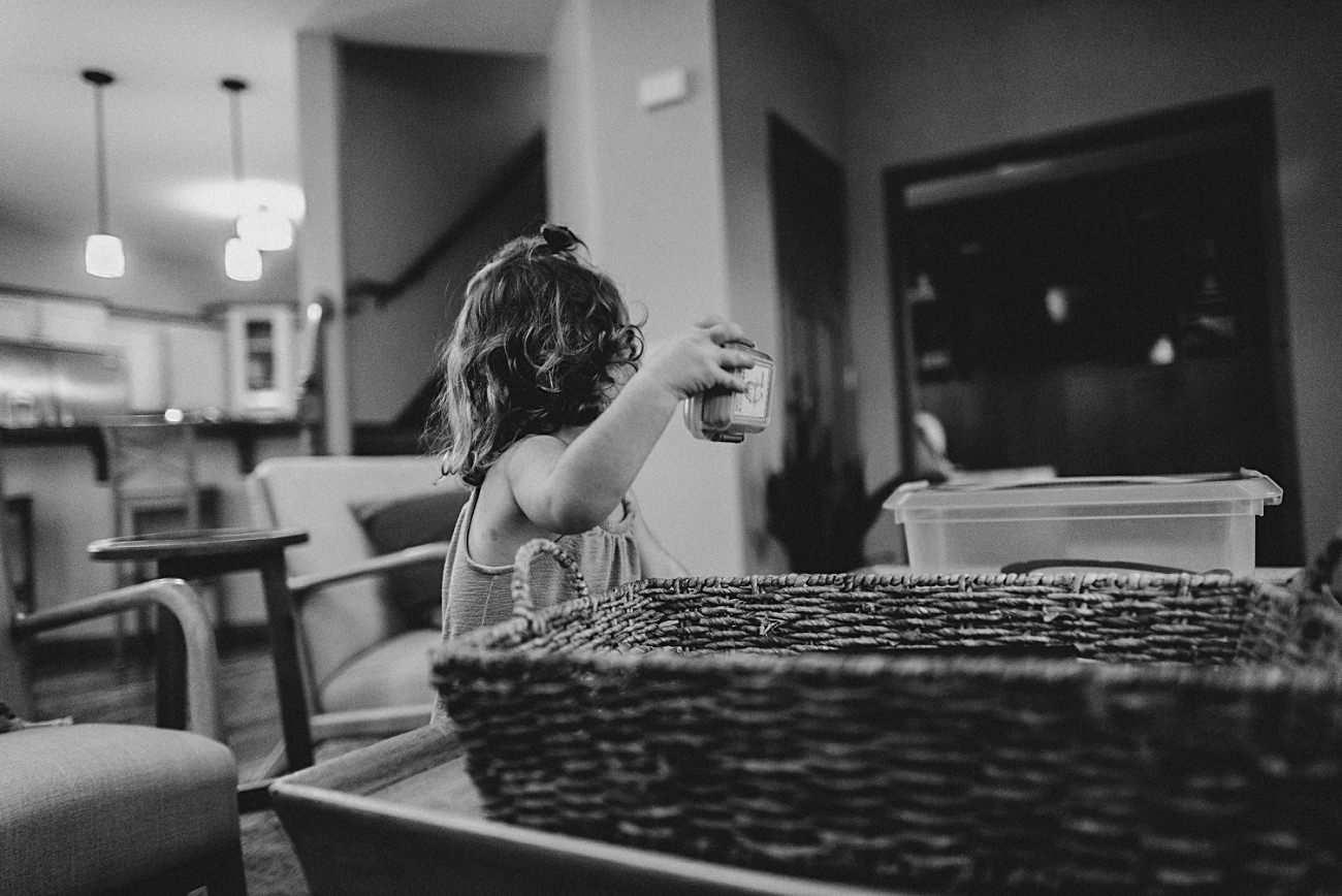 at-home family photography inspiration, madison wisconsin family photographer