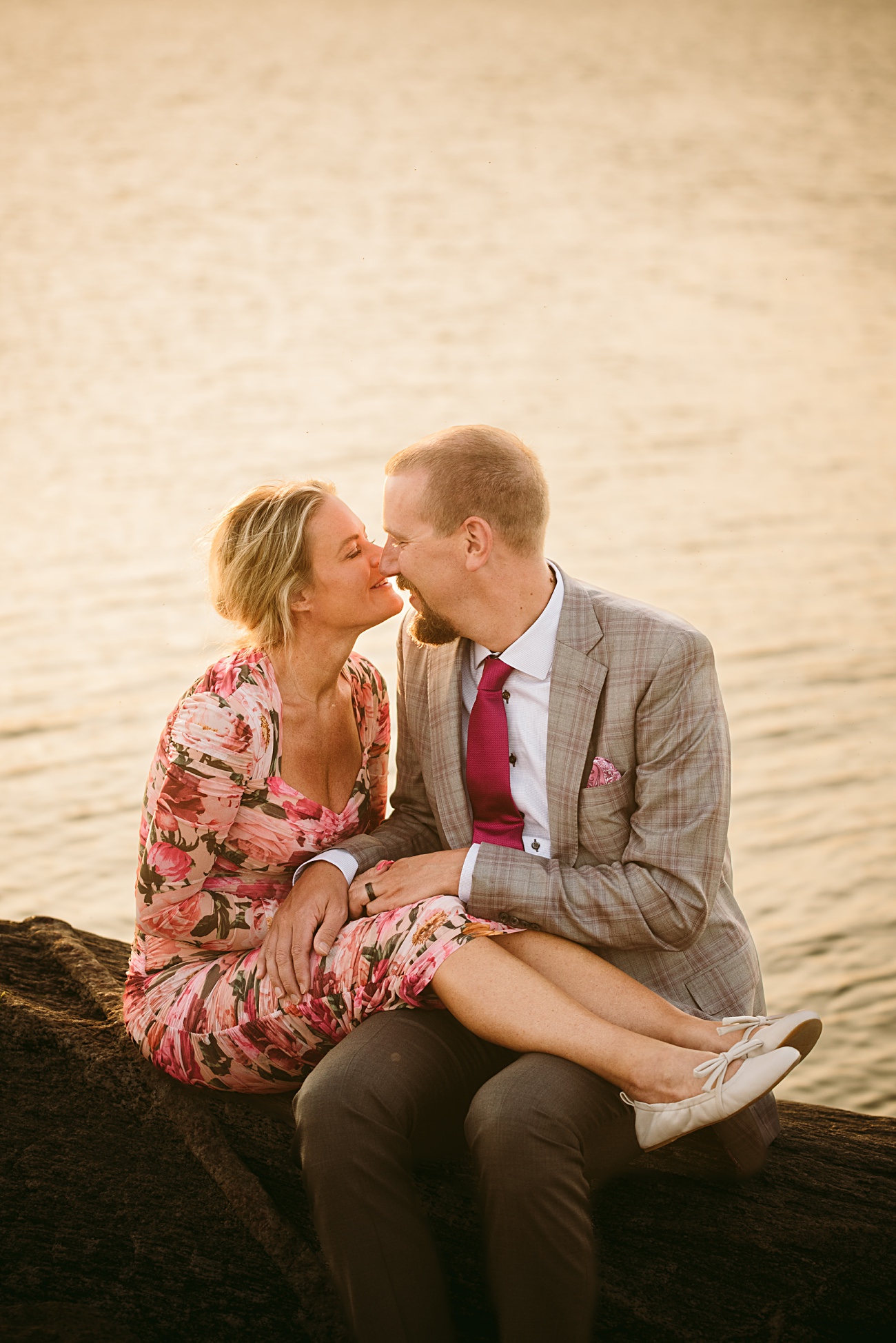 couples photography in madison wisconsin, where to get photos taken in madison wisconsin