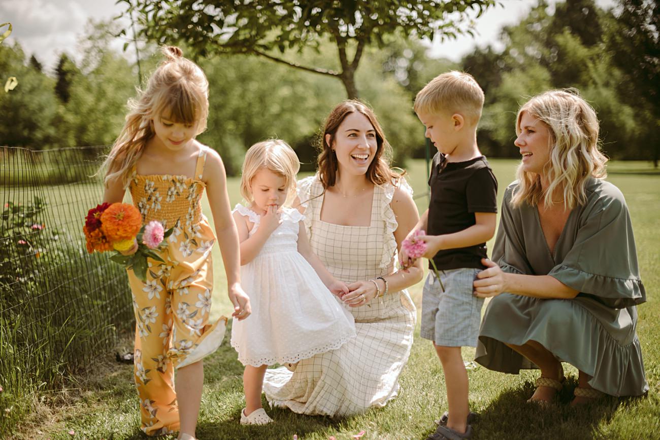 Backyard Photo Session Ideas