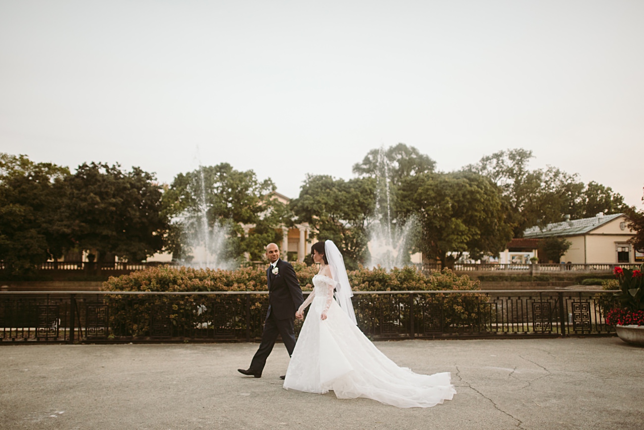 brookfield zoo weddings photos, Chicago Zoo Wedding Photographer