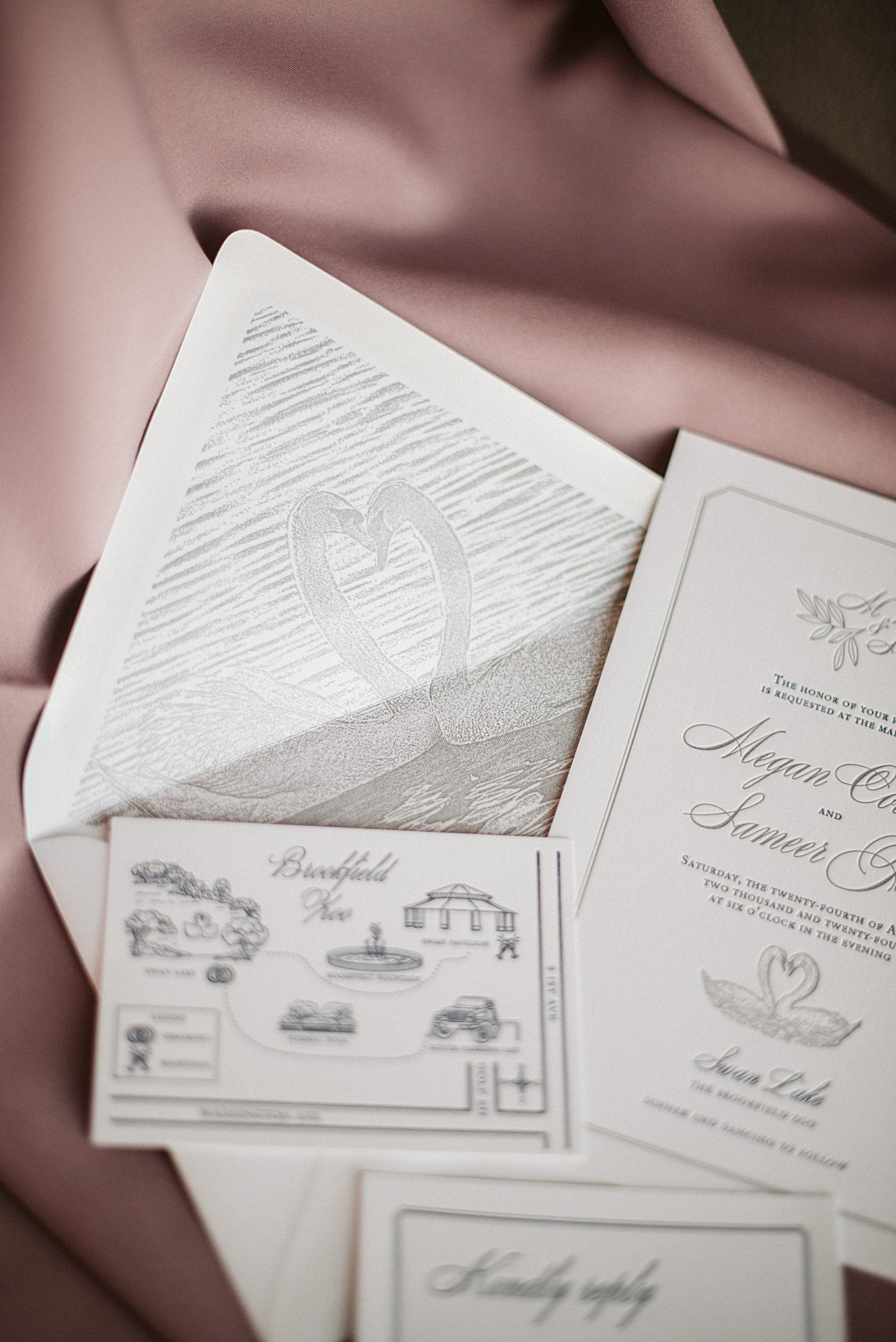 Getting Ready Photos and Details, Wedding Must have Photos