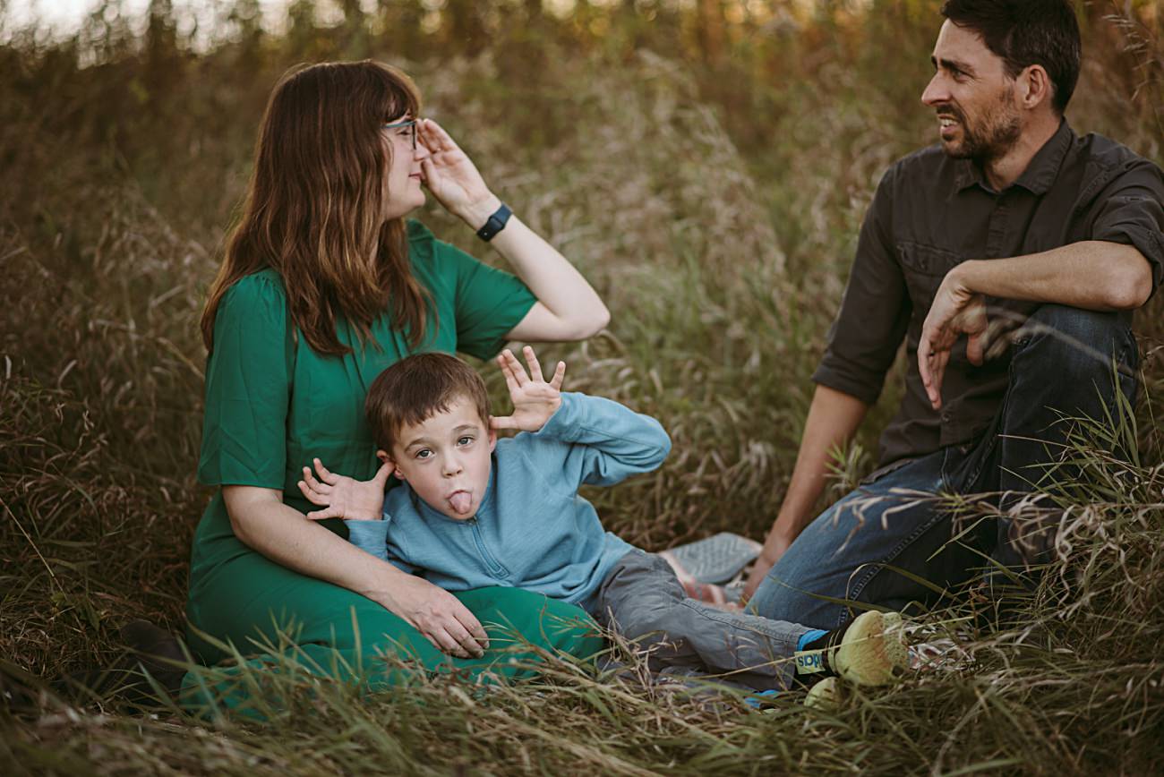Fall Family Photo Ideas, What to wear to your family session