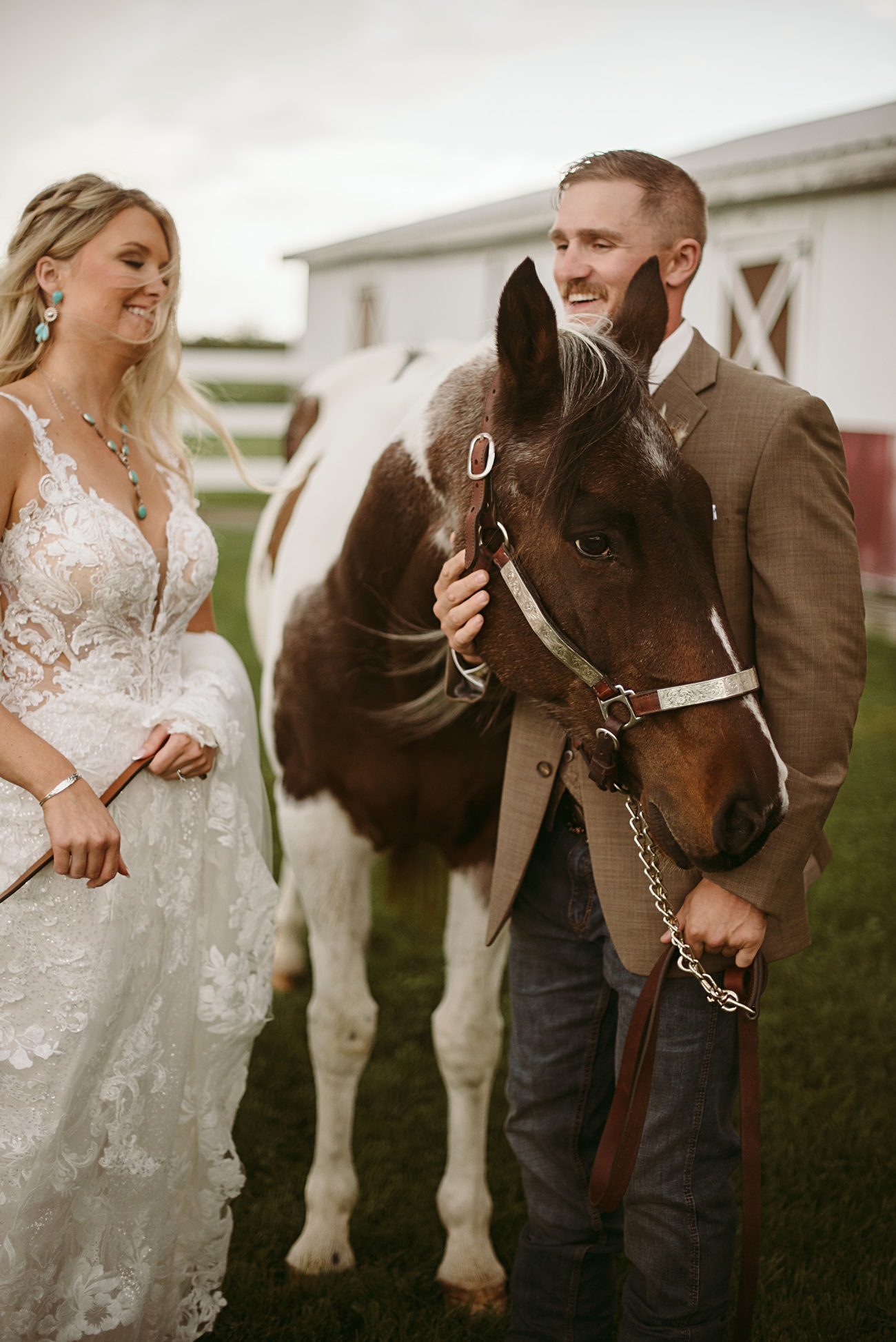 outdoor wedding northern Wisconsin, Wedding with horses