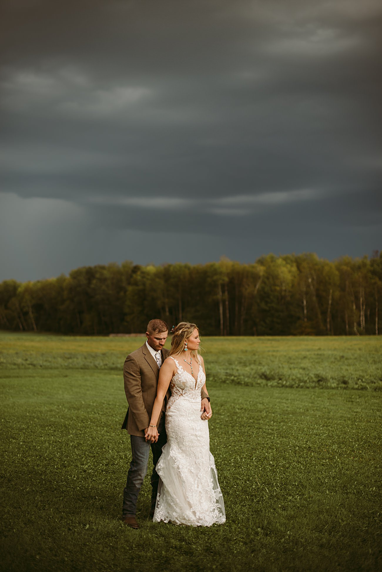 outdoor wedding northern Wisconsin, Wedding with horses