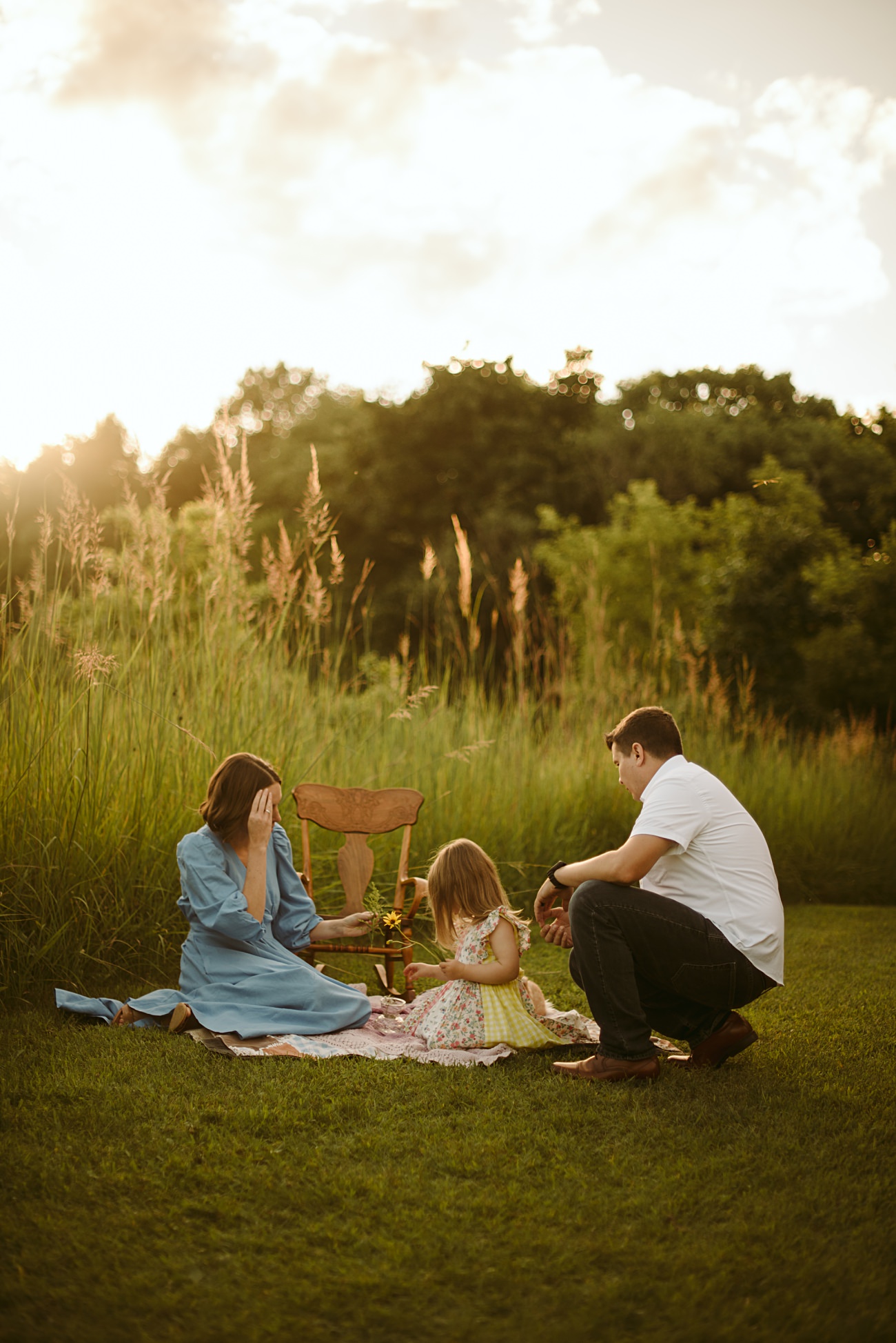 summer family photo inspiration in Madison Wisconsin