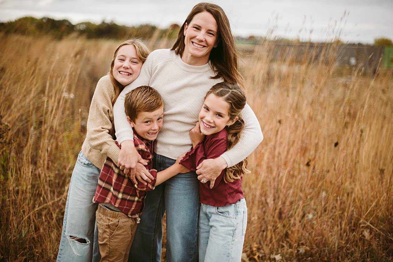 Verona Wisconsin photography, Autumn family photos, Family mini sessions