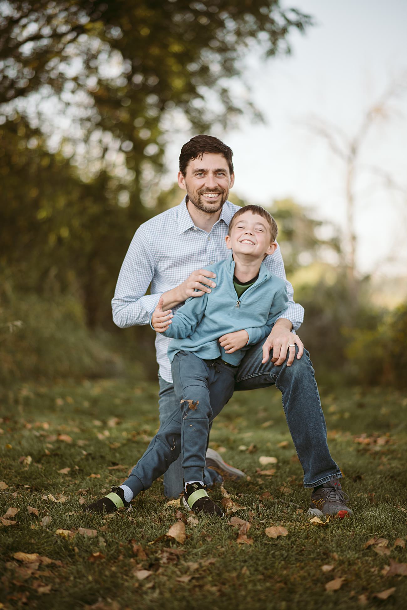 fall family photos, fall family style, madison wisconsin, pope farms conservancy