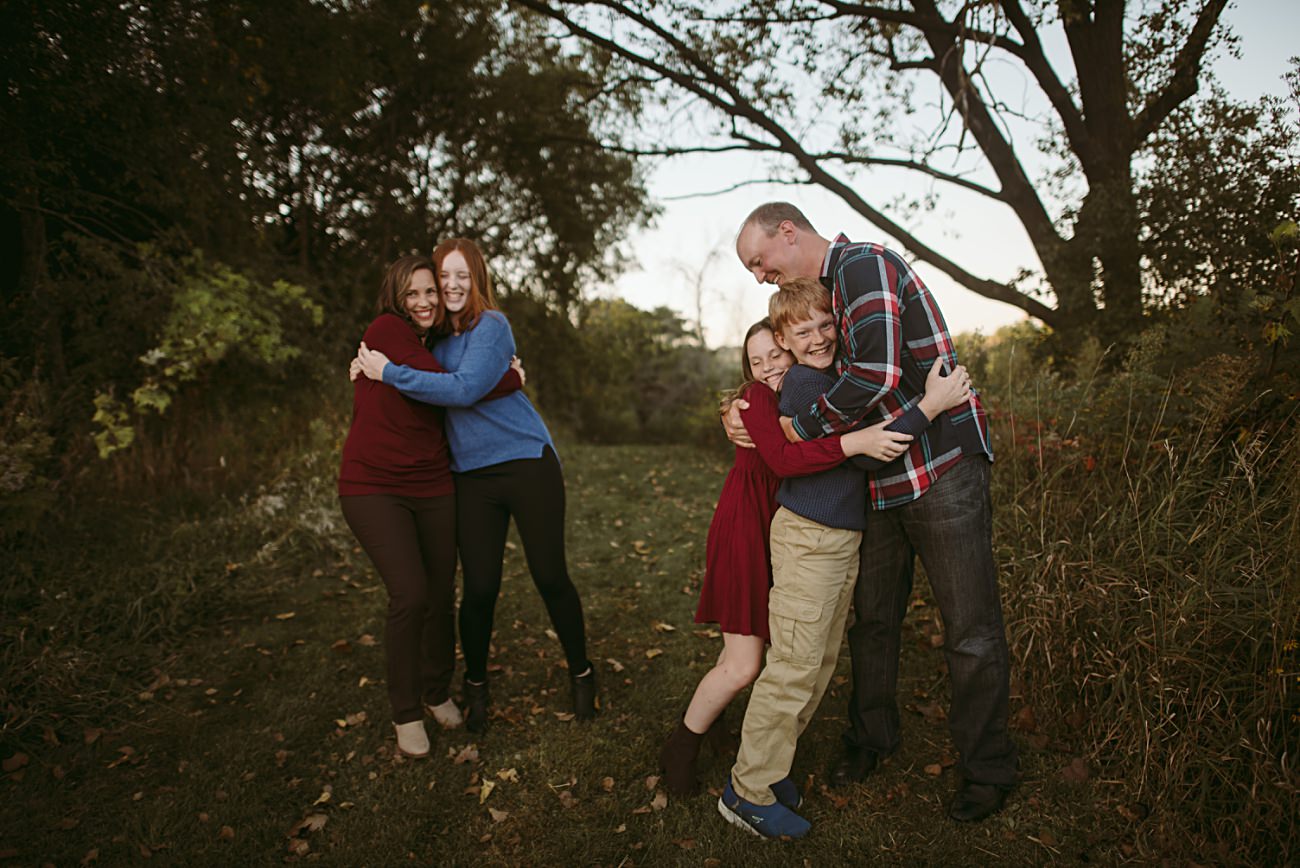 fall family photos, fall family style, madison wisconsin, pope farms conservancy