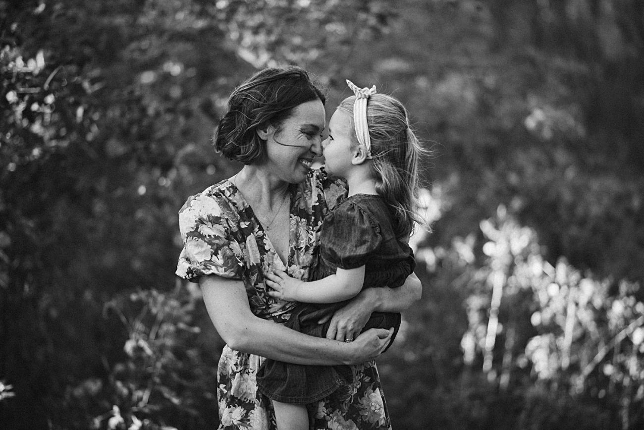 fall mini sessions madison wisconsin, fall family inspiration, fall family style, lake mills wi