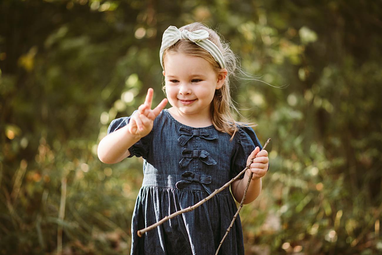 fall mini sessions madison wisconsin, fall family inspiration, fall family style, lake mills wi